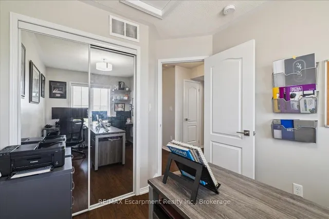 Additional image 36 of 2508 Post Rd Unit 17