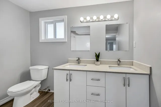 Additional image 27 of 125 Limeridge Rd Unit 8