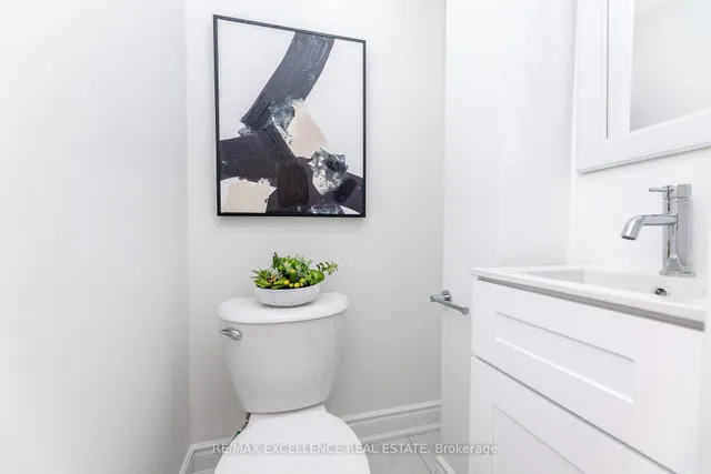 Additional image 14 of 20 Hedgeson Crt