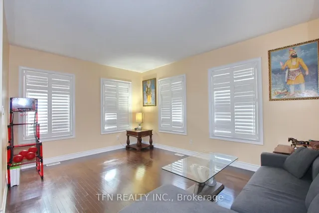 Additional image 12 of 1 Beacon Hill Dr