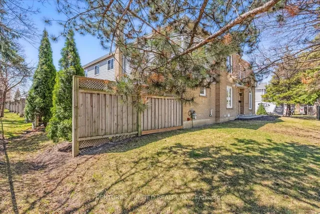 Additional image 44 of 58 Heathcliffe Sq Unit 58