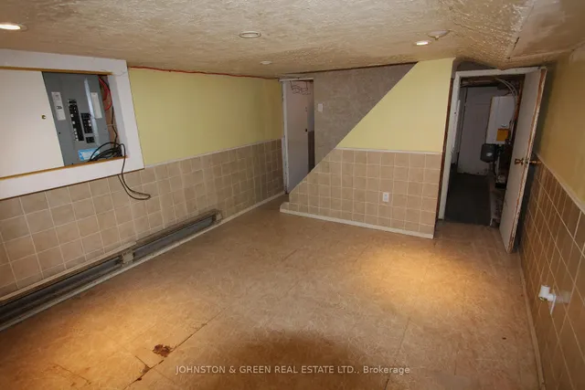 Additional image 21 of 799 Sammon Ave