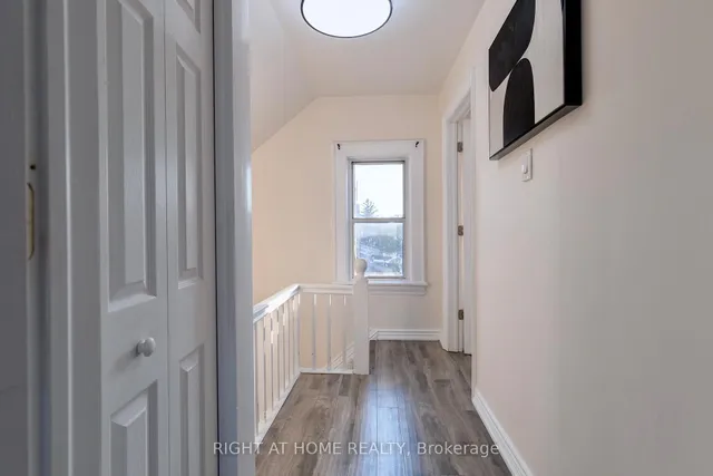 Additional image 17 of 266 Earlscourt Ave