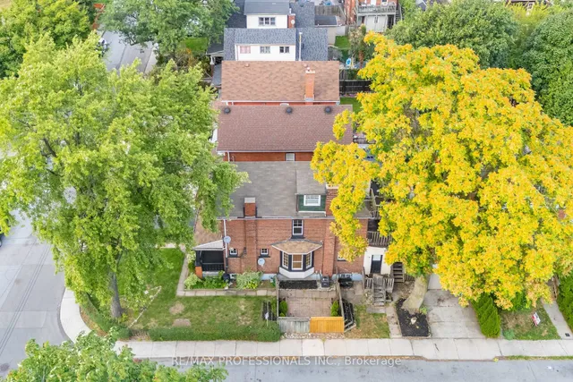 Additional image 28 of 129 Balsam Ave