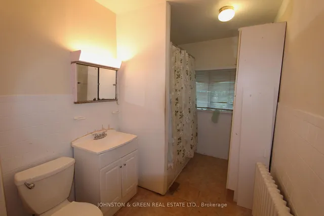 Additional image 18 of 799 Sammon Ave