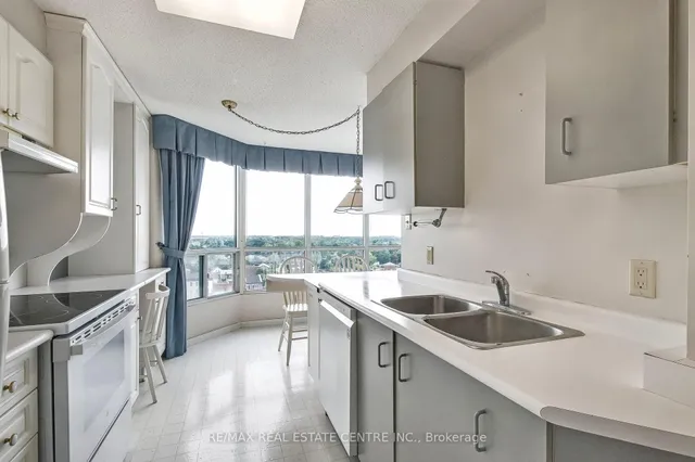 Additional image 13 of 100 Millside Dr Unit 1109