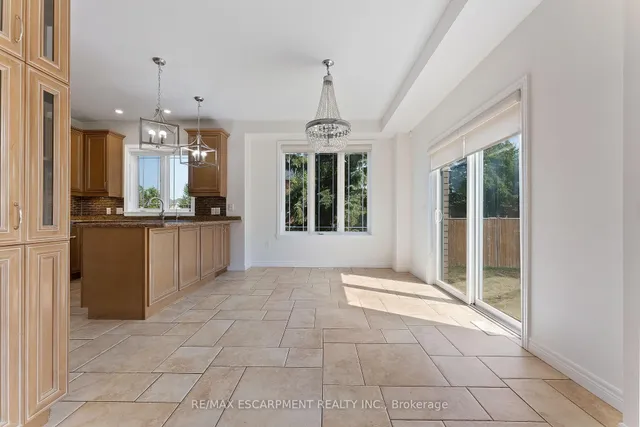 Additional image 11 of 4 Mckibbon Ave