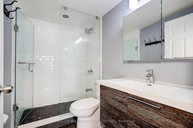 Additional image 35 of 7 Bishop Ave Unit 1511