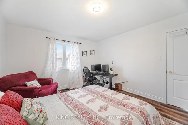 Additional image 34 of 89 Crystal Glen Cres