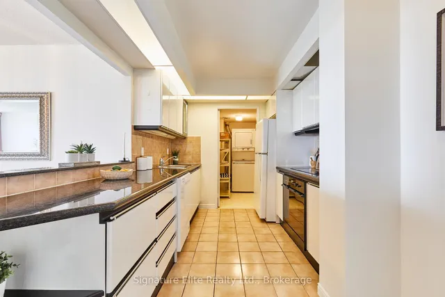 Additional image 16 of 10 Guildwood Pkwy Unit 621