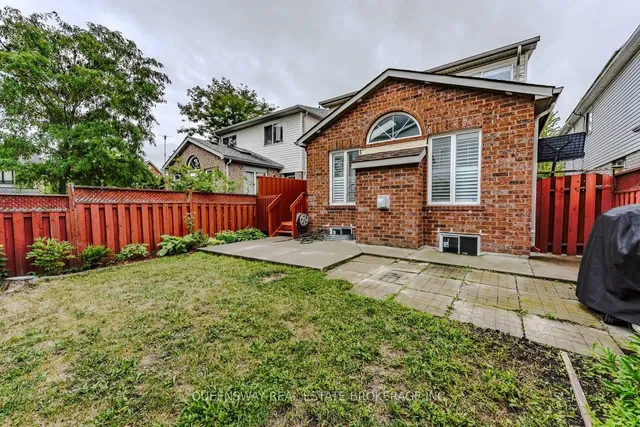 Additional image 50 of 12 Dandelion Rd