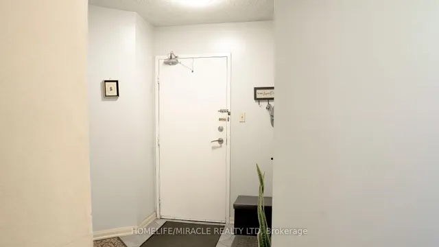 Additional image 3 of 234 Albion Rd Unit 1401