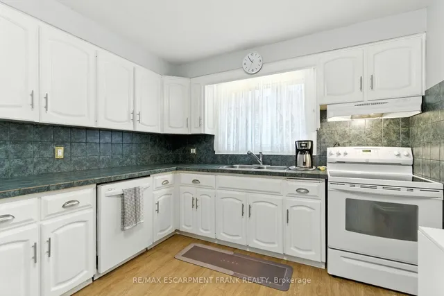 Additional image 16 of 226 Carson Dr