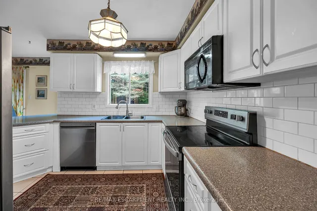Additional image 14 of 70 Golfview Cres