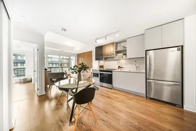 Additional image 10 of 405 Dundas St Unit 813