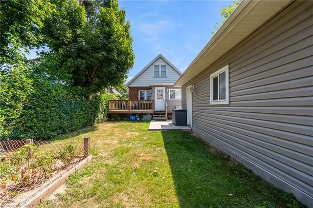 Additional image 24 of 150 Garside Ave