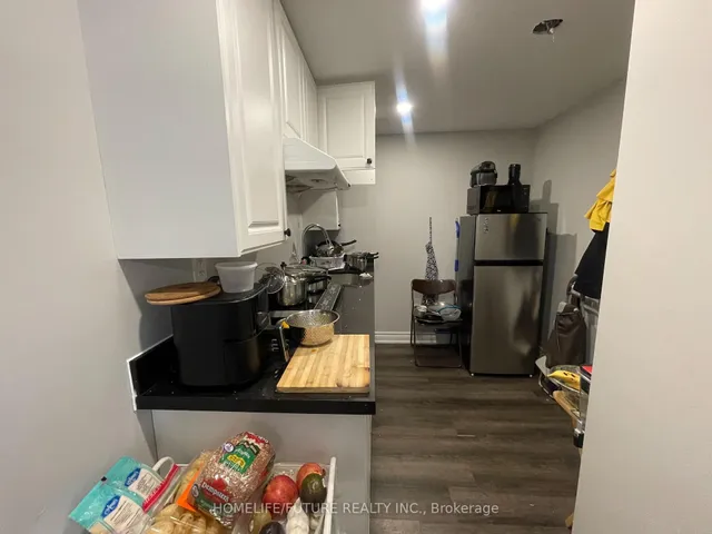 Additional image 4 of 90 Glen Watford Dr