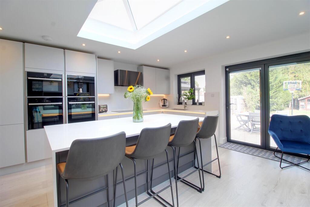Additional image 16 of Westland Drive, Brookmans Park