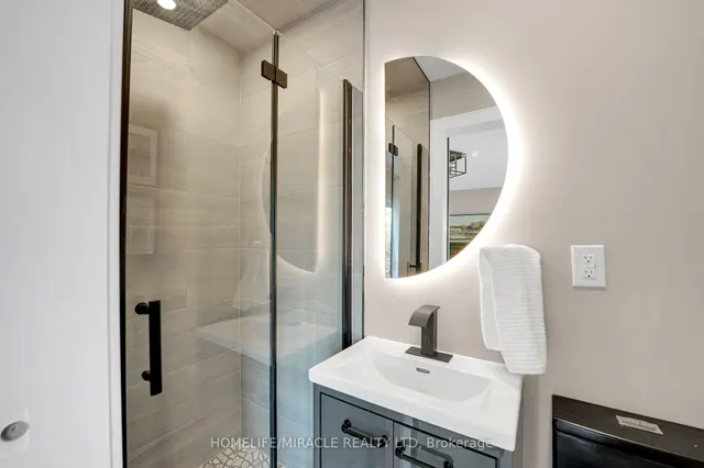 Additional image 18 of 125 Elmcrest Rd