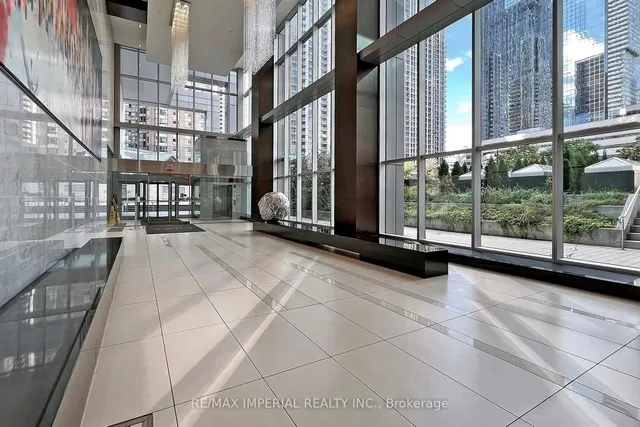 Additional image 10 of 386 Yonge St Unit 4801