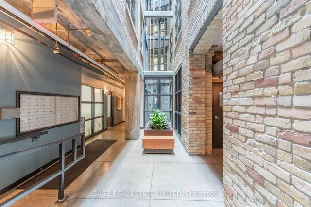 Additional image 19 of 383 Adelaide St Unit 103