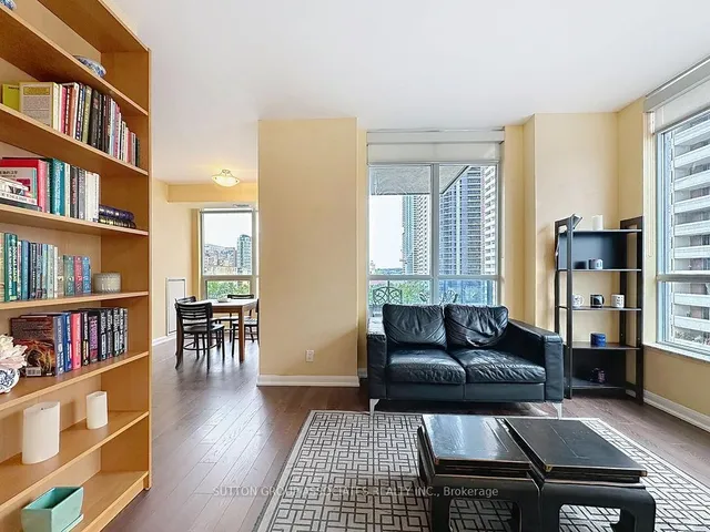 Additional image 6 of 500 Sherbourne St Unit 603