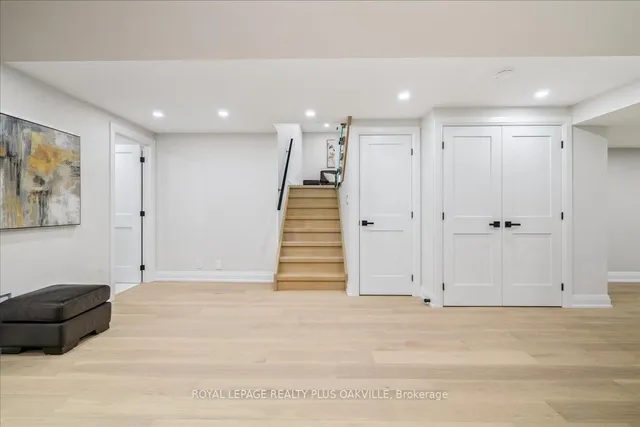 Additional image 38 of 3571 Swirlingleaves Cres