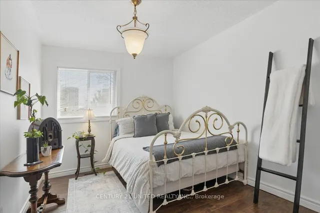 Additional image 32 of 58 Heathcliffe Sq Unit 58