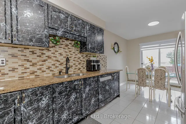 Additional image 11 of 97 Bighorn Cres