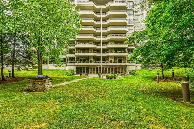 Additional image 41 of 1770 Main St Unit 105