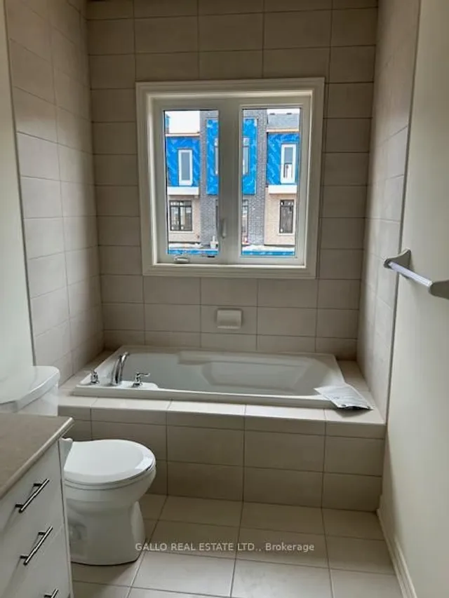 Additional image 21 of 3169 Crystal Dr Unit 28R