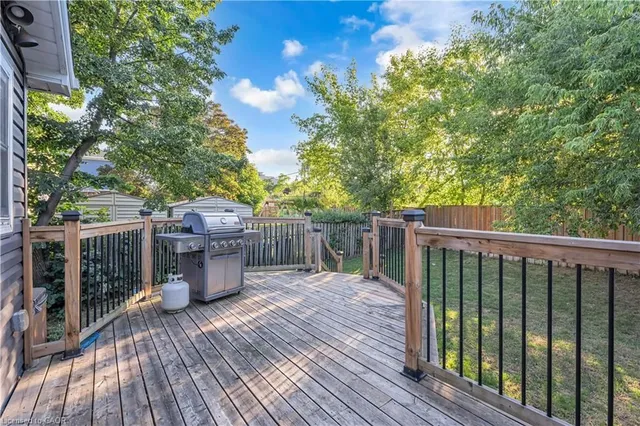 Additional image 12 of 318 East 43rd St