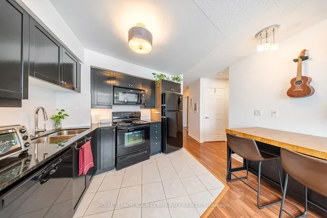 Additional image 19 of 18 Valley Woods Rd Unit 716