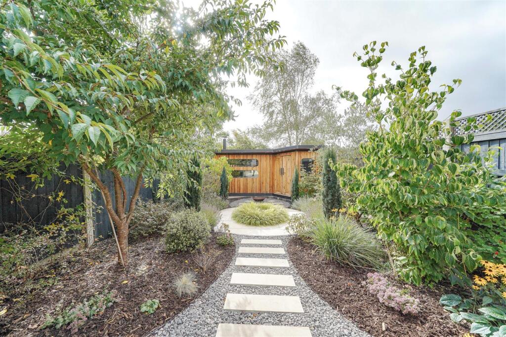 Additional image 4 of Featherstone Road, Kings Heath, Birmingham