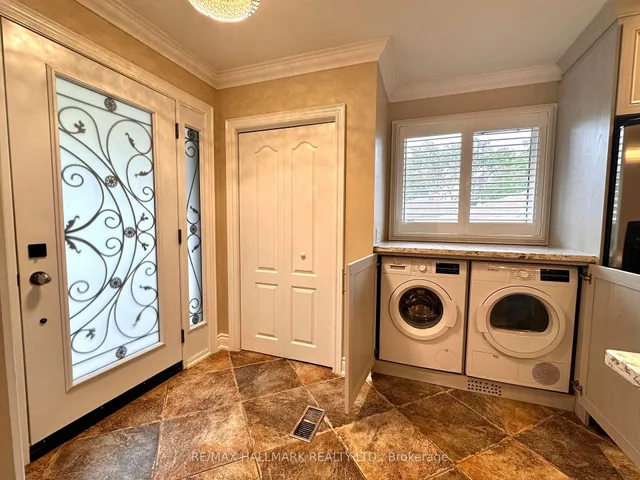 Additional image 12 of 1198 Ingledene Dr