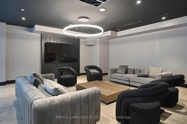 Additional image 39 of 195 McCaul St Unit 1511