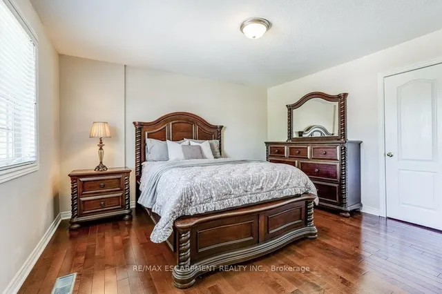 Additional image 15 of 4134 Medland Dr