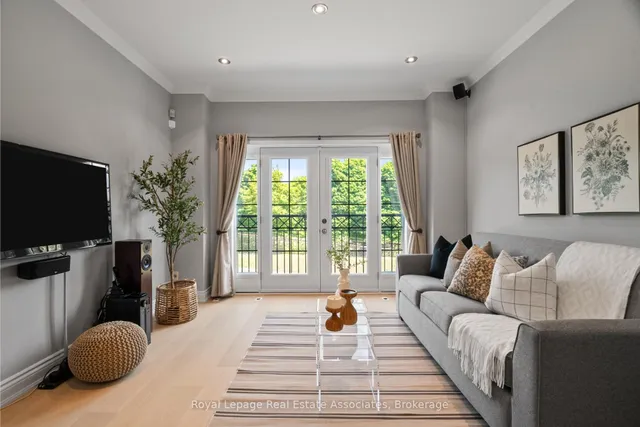 Additional image 16 of 1 Baxter St Unit 8