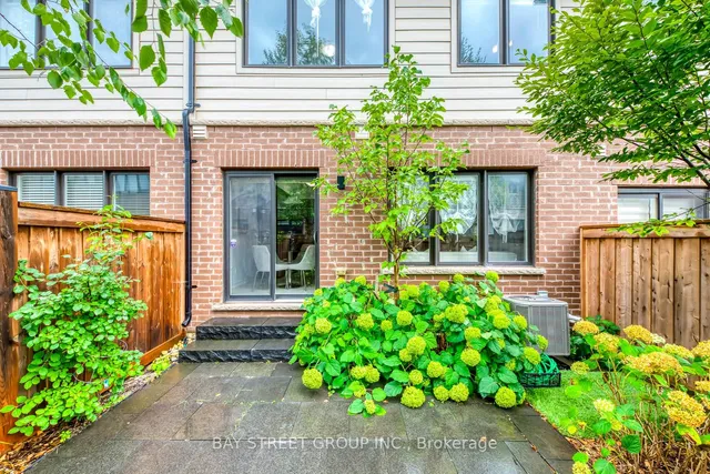 Additional image 36 of 371 Athabasca Common