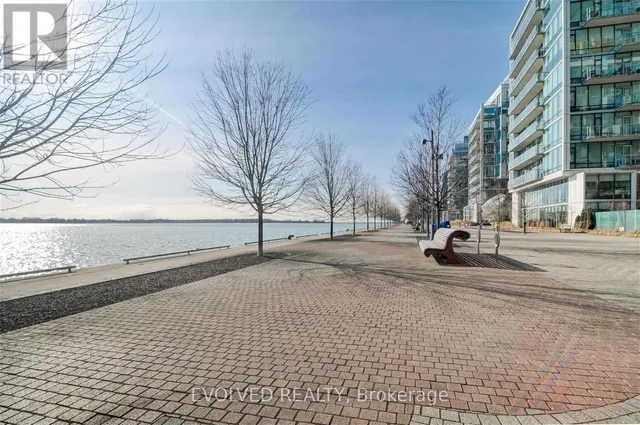 Additional image 22 of 29 Queens Quay Unit 110