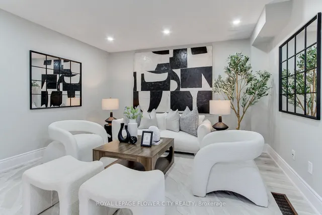 Additional image 9 of 6 Studebaker Tr