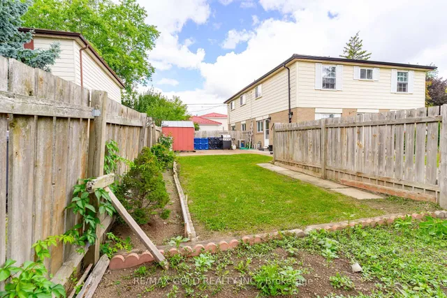 Additional image 43 of 66 Danesbury Cres