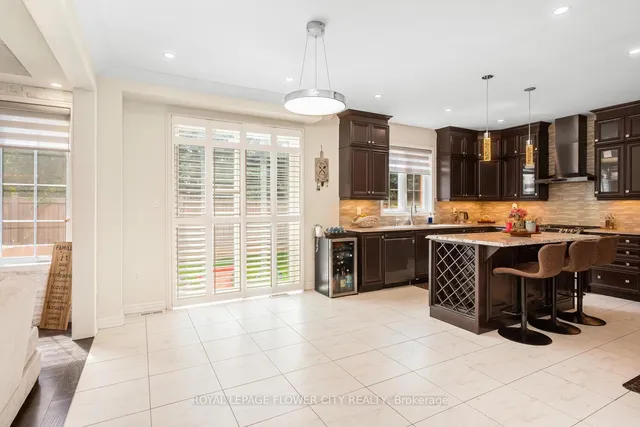 Additional image 13 of 16 Elsinore St