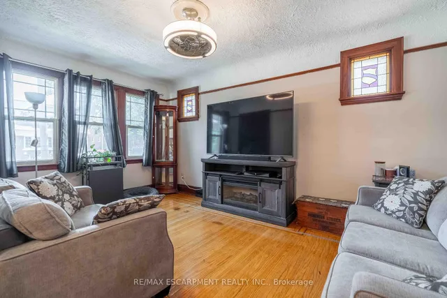 Additional image 4 of 228 Province St