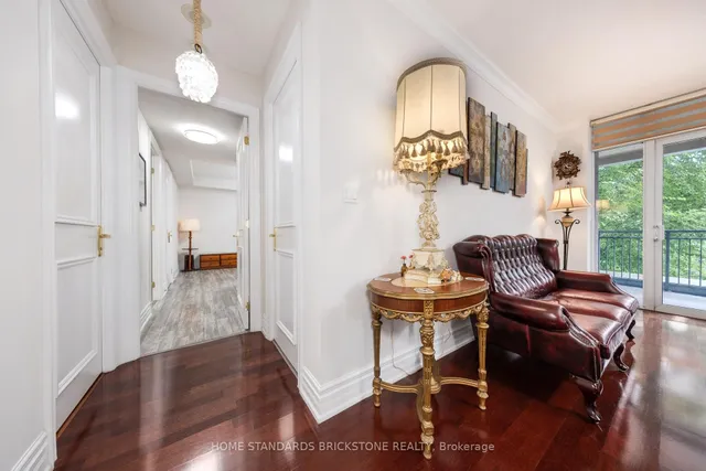 Additional image 17 of 10 Old York Mills Rd Unit 310