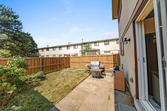 Additional image 39 of 83 Guildford Cres Unit 83