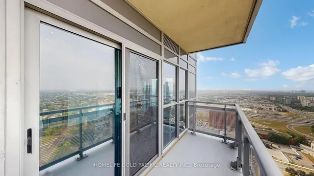 Additional image 7 of 275 Village Green Sq Unit 3423