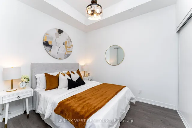 Additional image 15 of 270 Dufferin St Unit 413