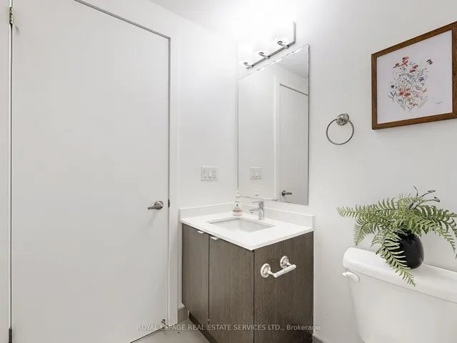 Additional image 20 of 5230 Dundas St Unit 625A