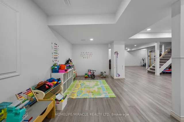 Additional image 44 of 1 Vision Way